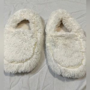 Warmies Slippers, Cream, One Size Fits Most